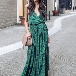 NWOT Vici palm leaf maxi dress